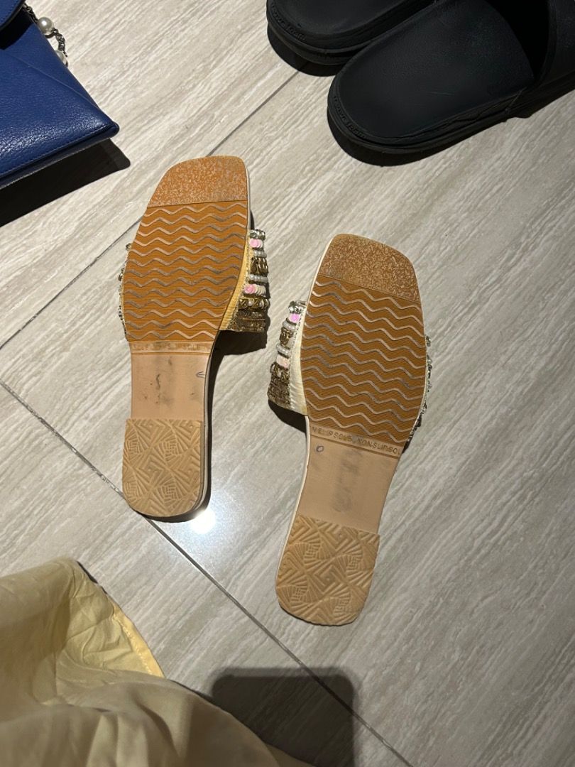 Beautiful beaded Indian aldo sandals shoes slippers Women s Fashion Footwear Sandals on Carousell