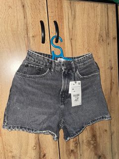 (Category: ) located in . Submitted by kay0821 (Listing ID 1326767027, Image 1). Description: .