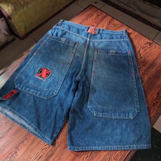 (Category: ) located in . Submitted by ishieshe (Listing ID 1326806928, Image 1). Description: .