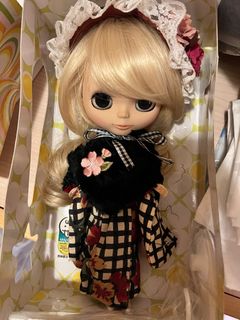 （分類：）位於 。 由 amyccy 提交（商品編號 1326763790，圖片 1）。簡介： 。