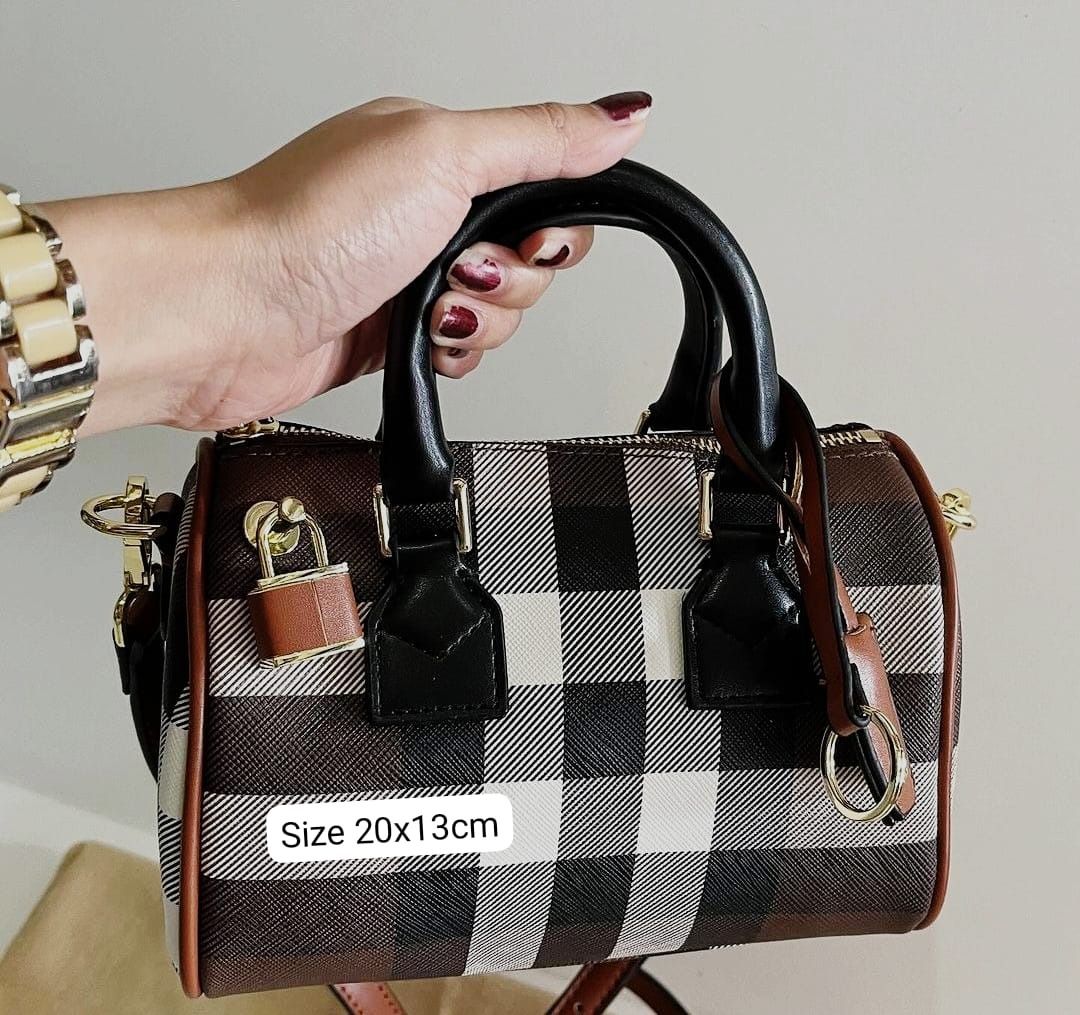Burberry bag harga discount