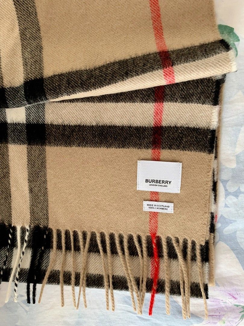 Burberry 100 cashmere scarf quest cheap