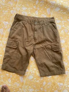 (Category: ) located in . Submitted by thriftjj (Listing ID 1326742656, Image 1). Description: .