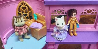 (Category: ) located in . Submitted by theo_trinkets (Listing ID 1326745044, Image 1). Description: .