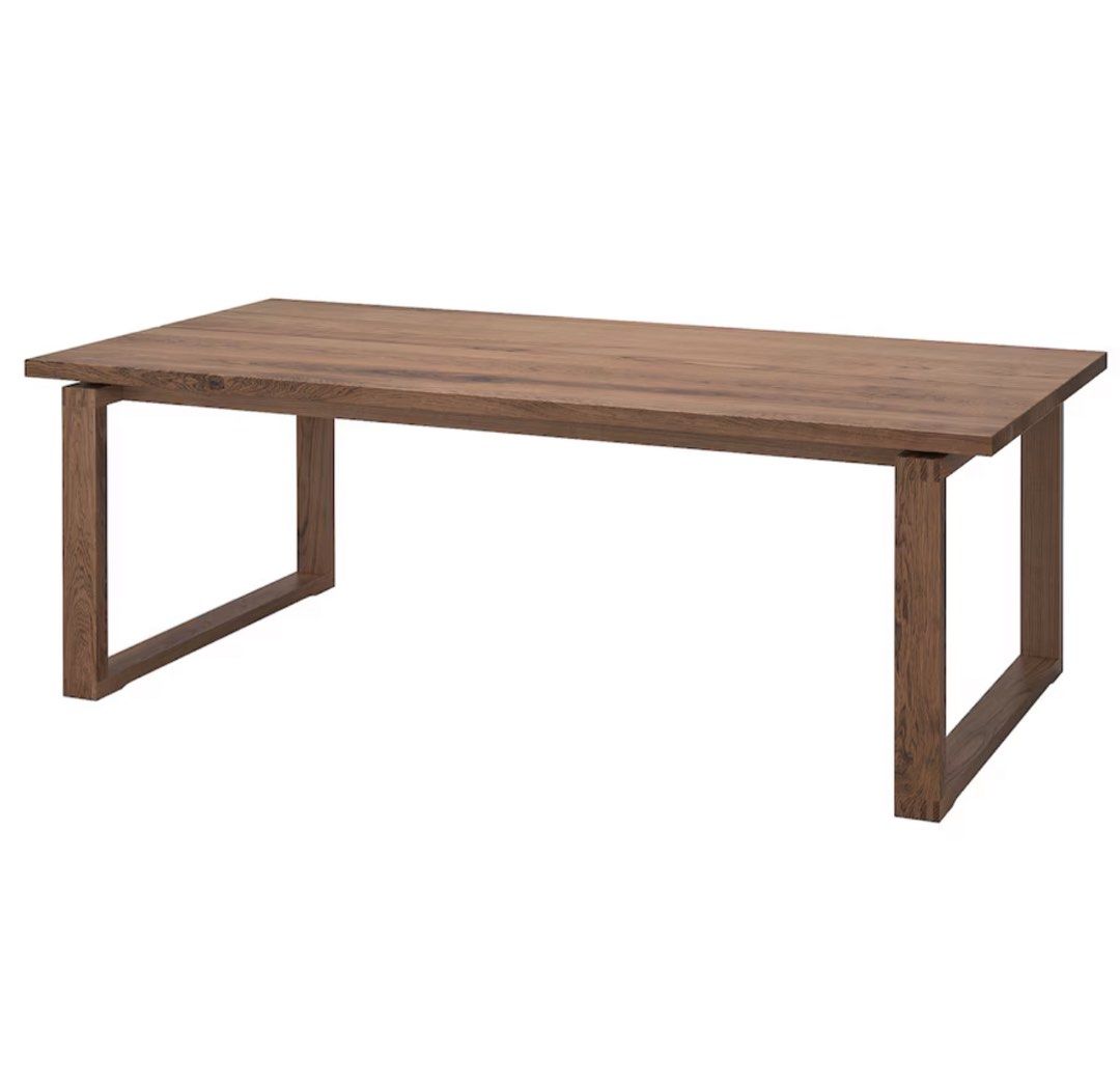 Dining Table (Category: Tables & Sets) located in Singapore. Submitted by niuniu112233 (Listing ID 1326747749, Image 1). Description: Dinning Table, oak veneer brown stained, 220x100 cm.