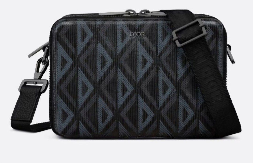 Dior Men s Bag Luxury Bags Wallets on Carousell