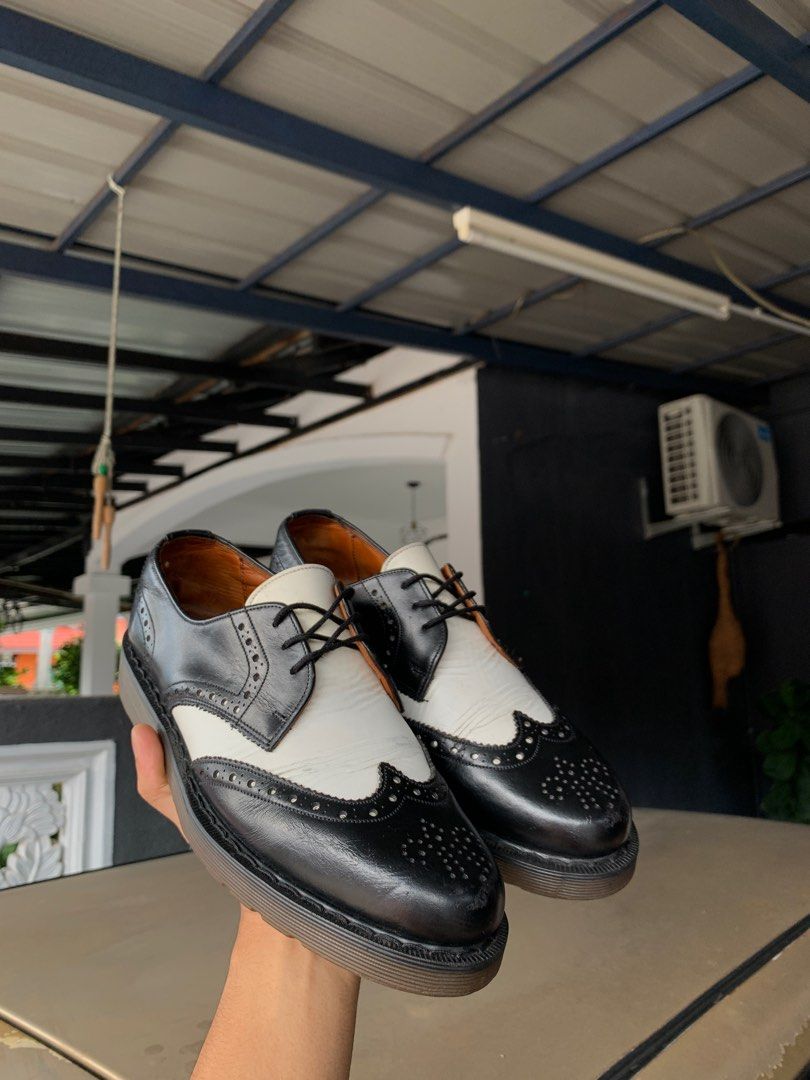 Dr marten wingtip shoes online