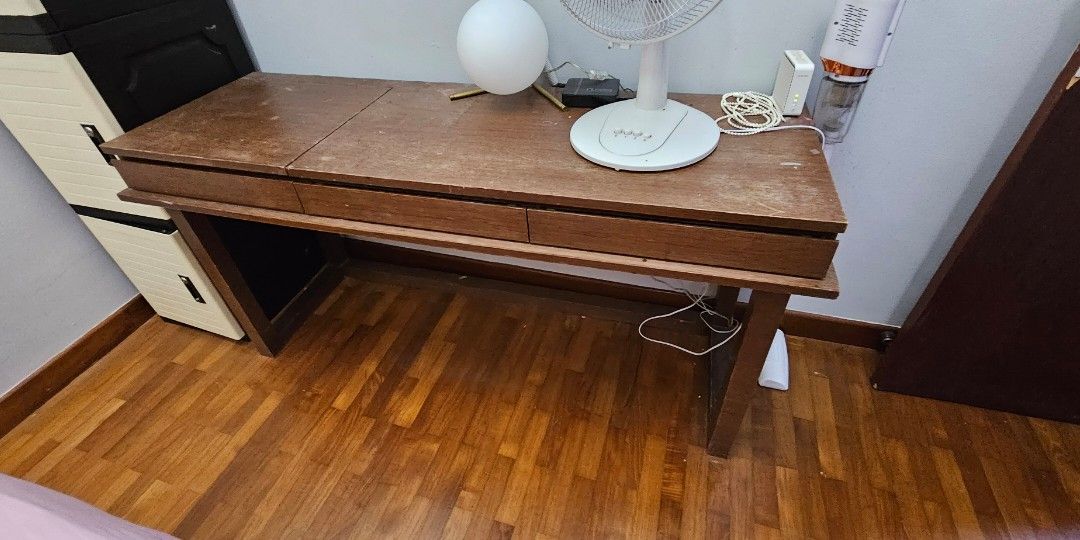 Dressing table (Category: Tables & Sets) located in Singapore. Submitted by youhoo (Listing ID 1326789842, Image 3). Description: selling my well used table with dressing cabinet and drawer. good condition with some scratches. moving out sales. pm for more information nego for fast deal Cash on collection #dressingtable #studytable #bedroomtable #table #bedroom #dressing #study #cabinet #drawer.