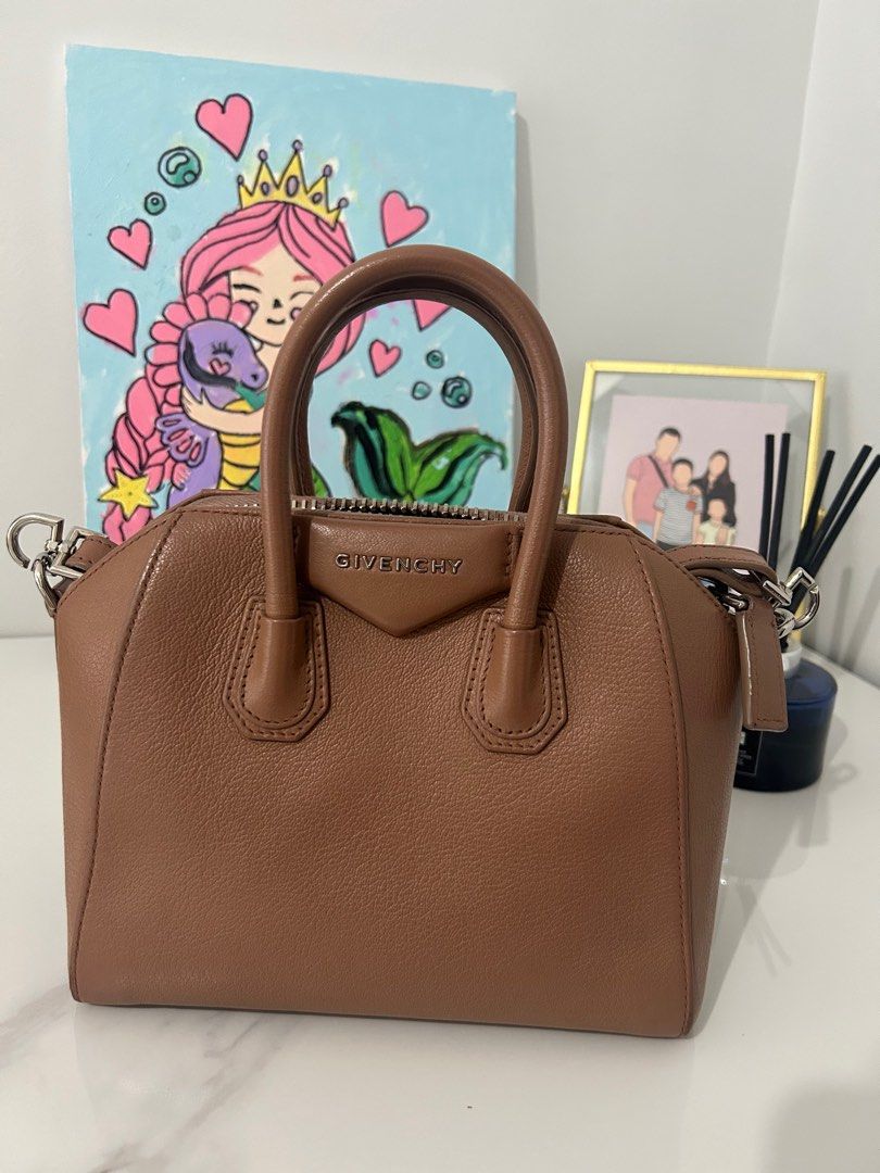 Givenchy Antigona Mini (Category: Luxury Bags & Wallets) located in Taguig. Submitted by jbrigancia (Listing ID 1326841162, Image 1). Description: Givenchy Antigona Mini Color: nude Condition: 9/10 Newly cleaned by Leather fix guaranteed authentic.