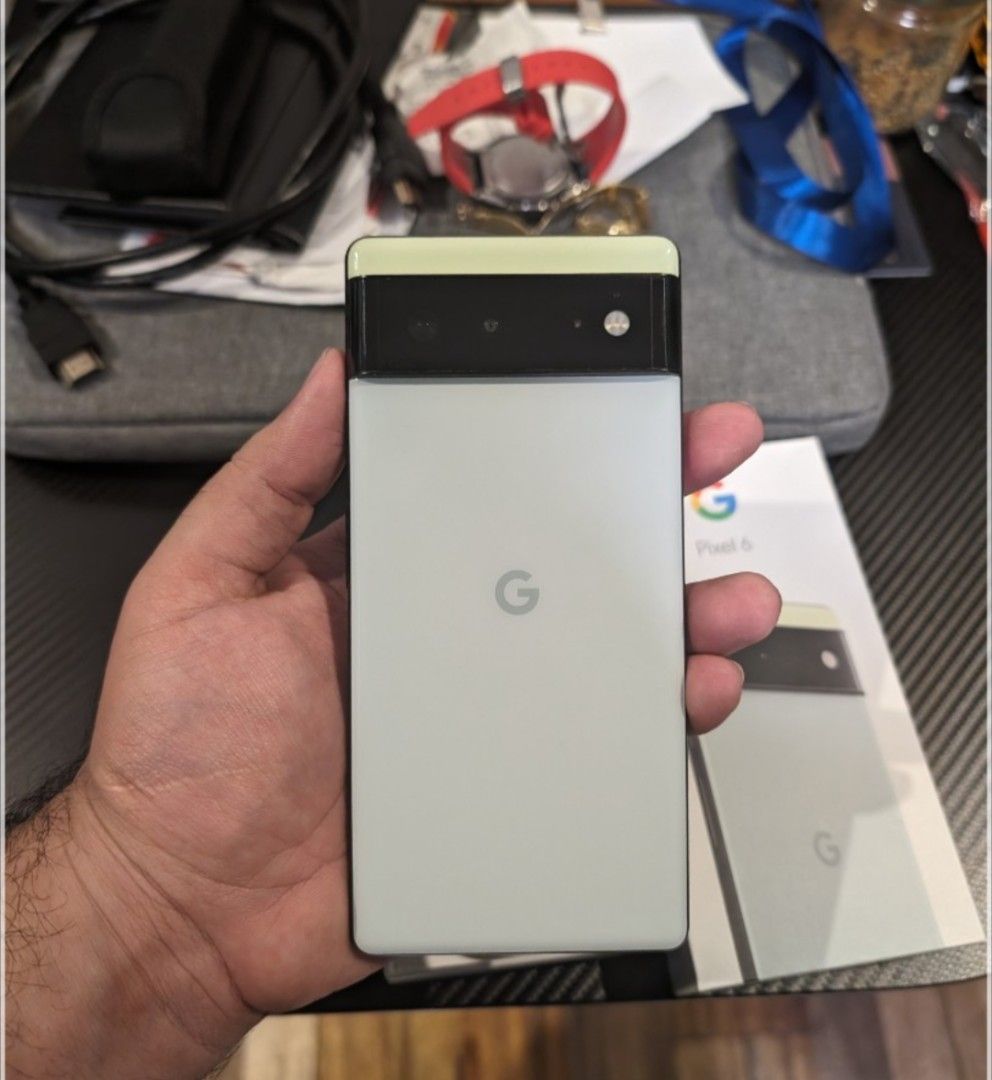 Google Pixel 6 128GB Blue New Battery Installed No issues, Mobile