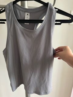 (Category: ) located in . Submitted by raid.my.closet (Listing ID 1326845721, Image 1). Description: .