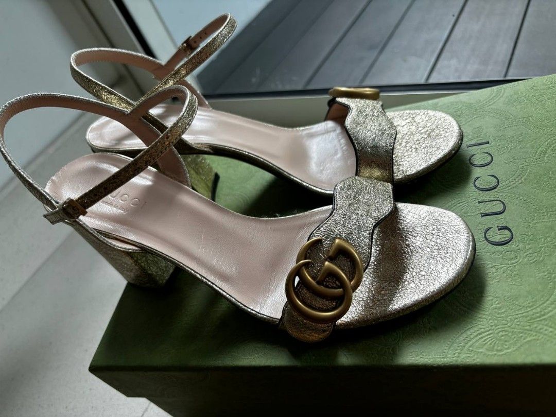Gucci metallic laminate leather sandal hotsell