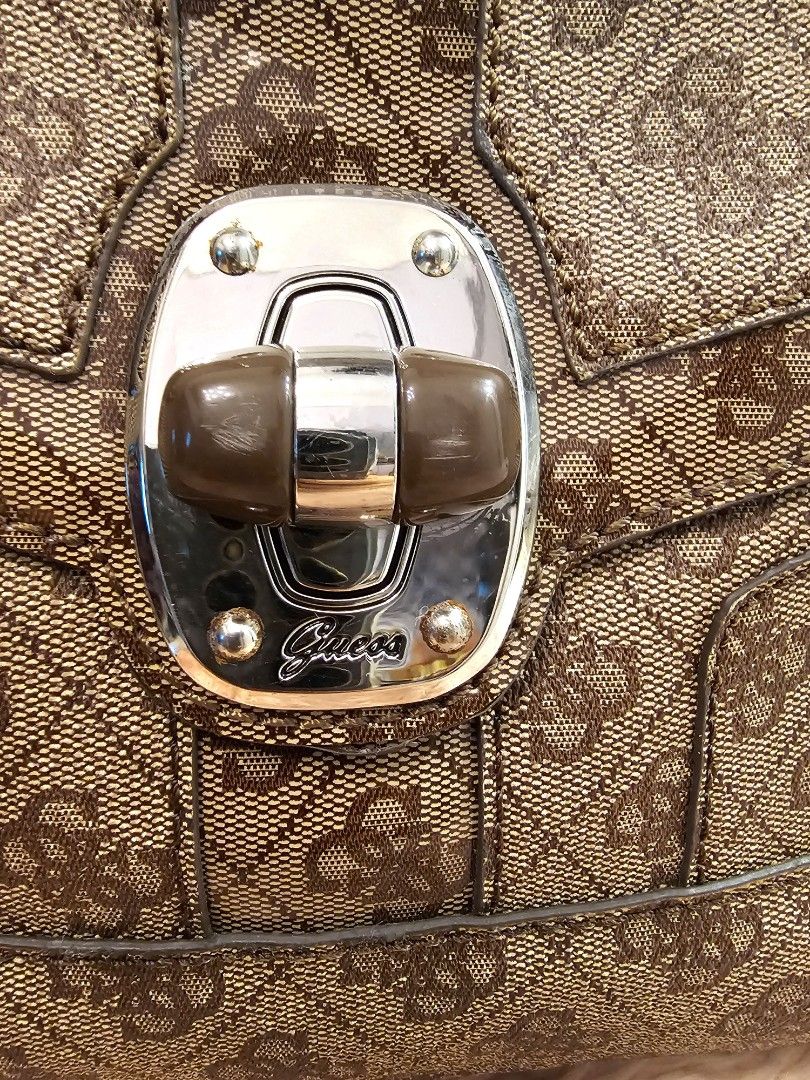 Guess Y2k Signature bag RARE Luxury Bags Wallets on Carousell