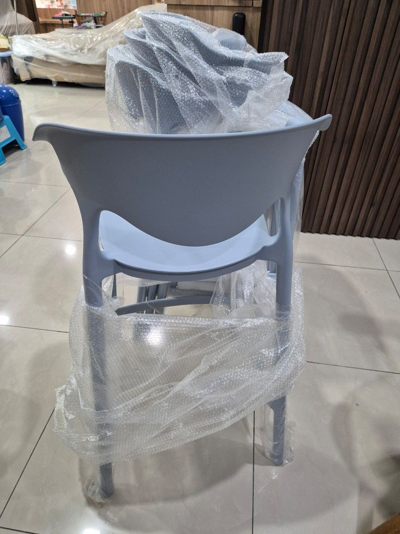 High Stool stackable chairs (Category: Chairs) located in Shah Alam. Submitted by birdilee (Listing ID 1326746201, Image 3). Description: Light blue (4 pieces). Bought for our island high table, just discovered height discrepancy with our new table..