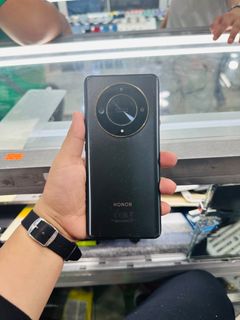 (Category: ) located in . Submitted by javedsgadgetshop (Listing ID 1326790031, Image 1). Description: .