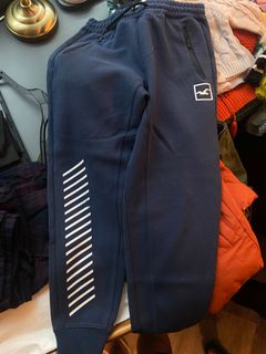 (Category: ) located in . Submitted by eshoppiee (Listing ID 1326702671, Image 1). Description: .