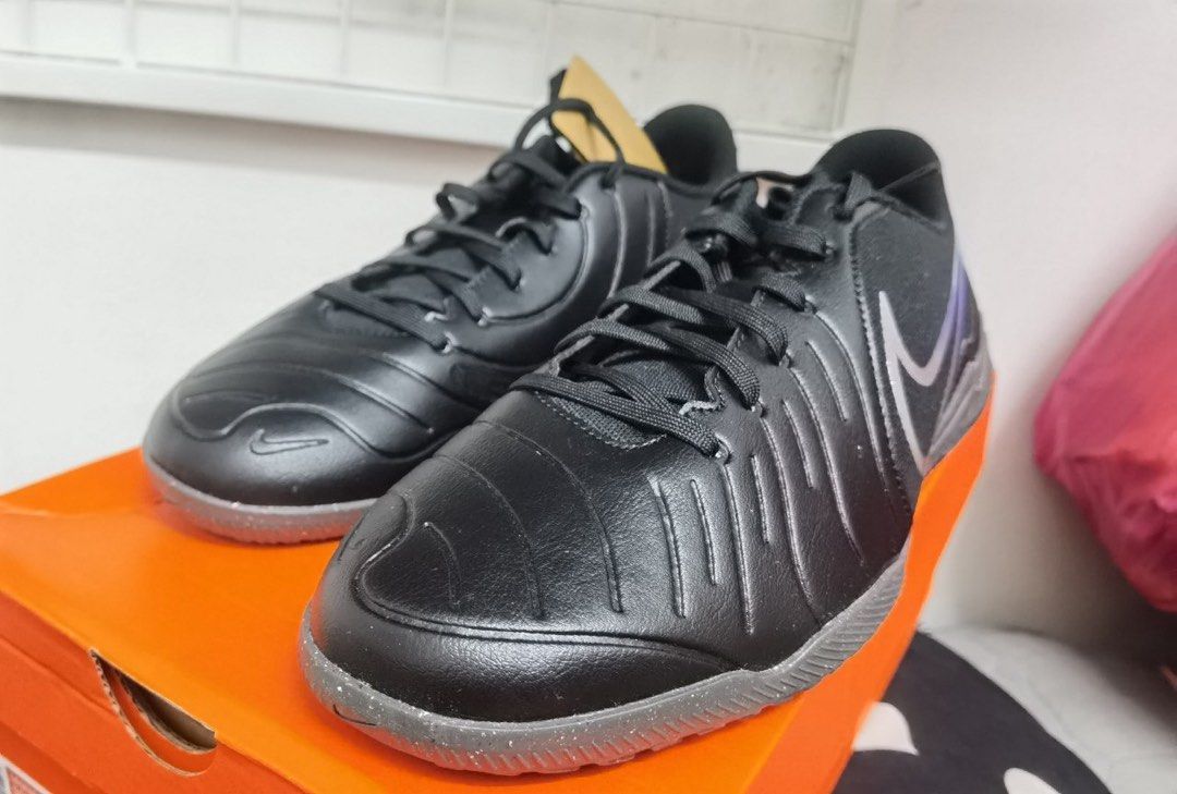 Kasut Nike Futsal UK8.5