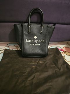 （分類：）位於 。 由 viviyanbee 提交（商品編號 1326834799，圖片 1）。簡介： 。