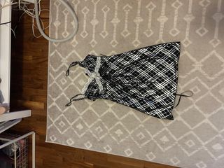 (Category: ) located in . Submitted by cloudylilacs (Listing ID 1326728585, Image 1). Description: .