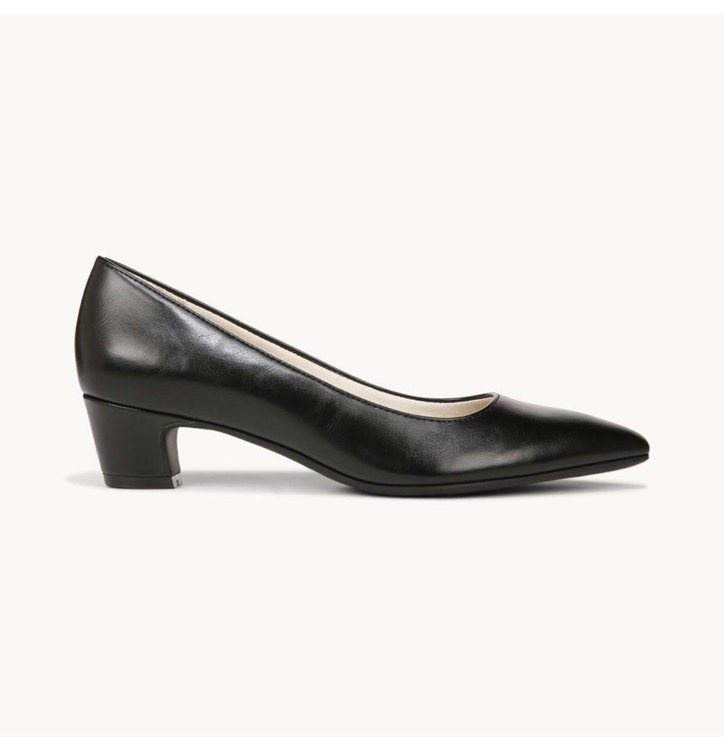 LifeStride Minx Pumps (Category: Heels) located in Mandaluyong City. Submitted by kthln (Listing ID 1326703203, Image 1). Description: LifeStride Minx, Black US7.5 Medium Width Can fit US8-8.5 due to the pointed style Im a usual US7 but these are too long for me Bought from Naturalizer Doha for QAR300 Brand new with box, fixed price.