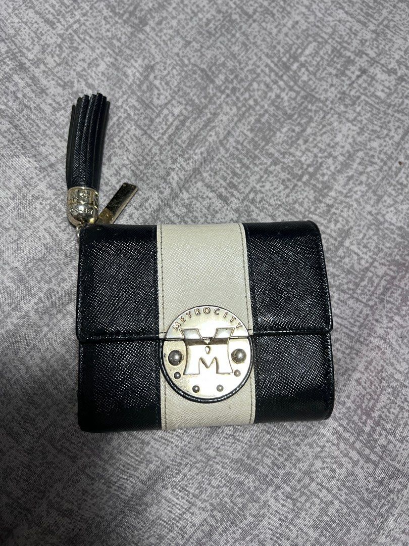Metrocity wallet price 2025