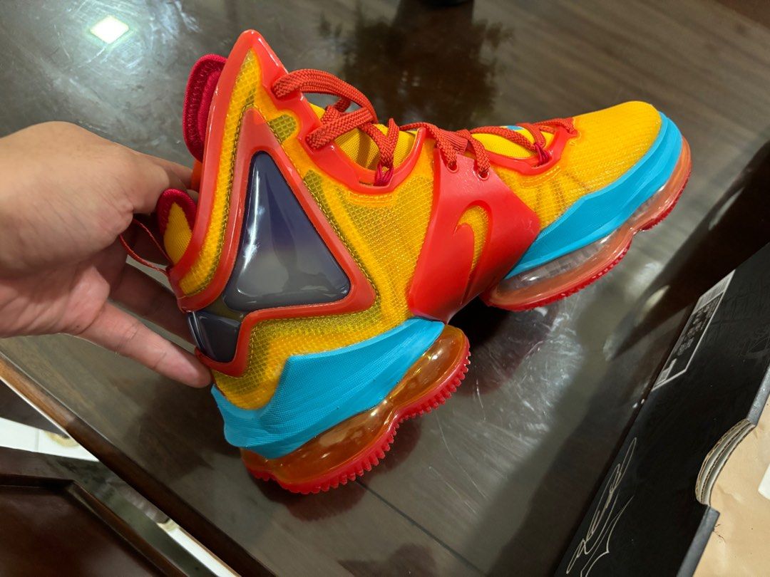 lebron 19's space jam