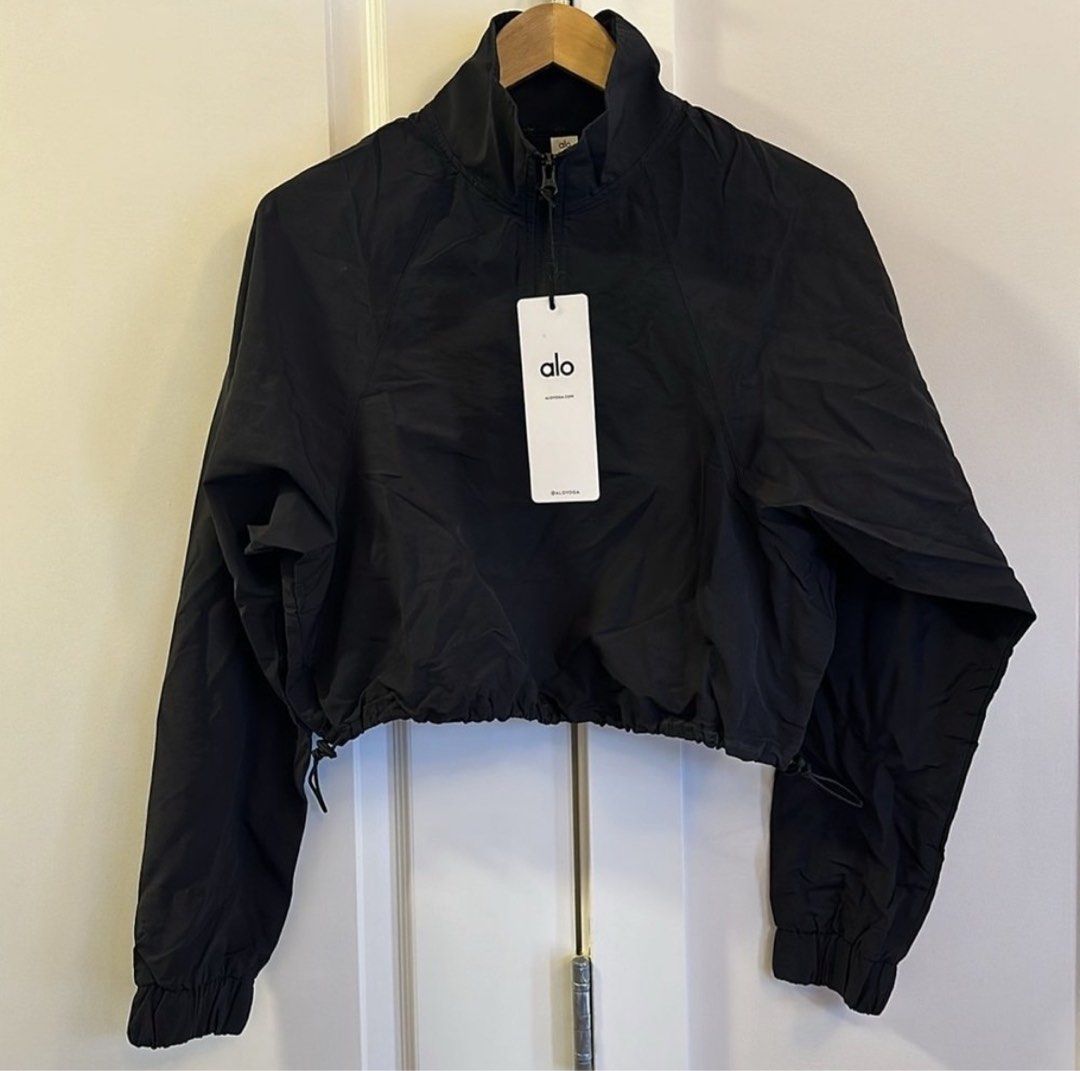 NWT ALO Yoga Cropped 1/4 Zip Alumni Pullover in Black | size XS