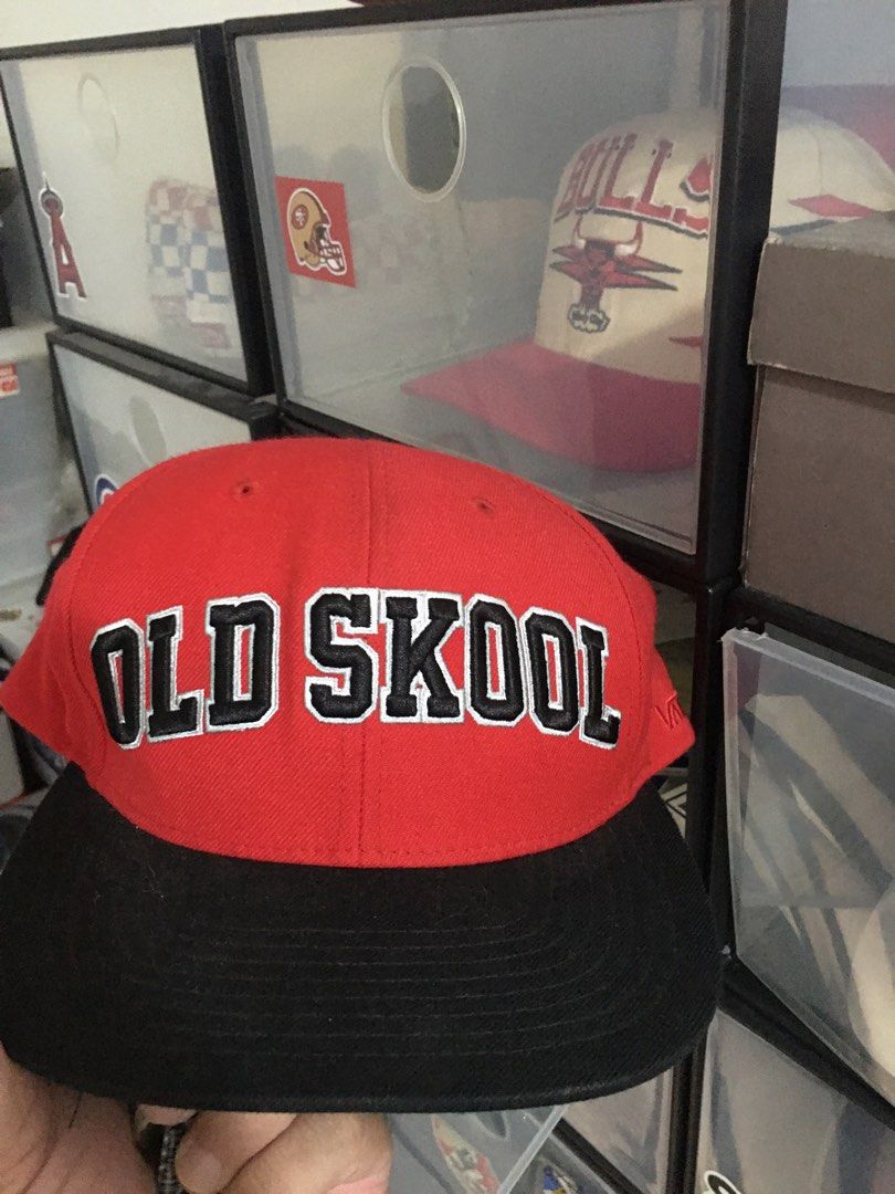 old skool starter cap (Category: Caps & Hats) located in Marilao. Submitted by joelheather (Listing ID 1326723634, Image 1). Description: old skool cap snap issue.