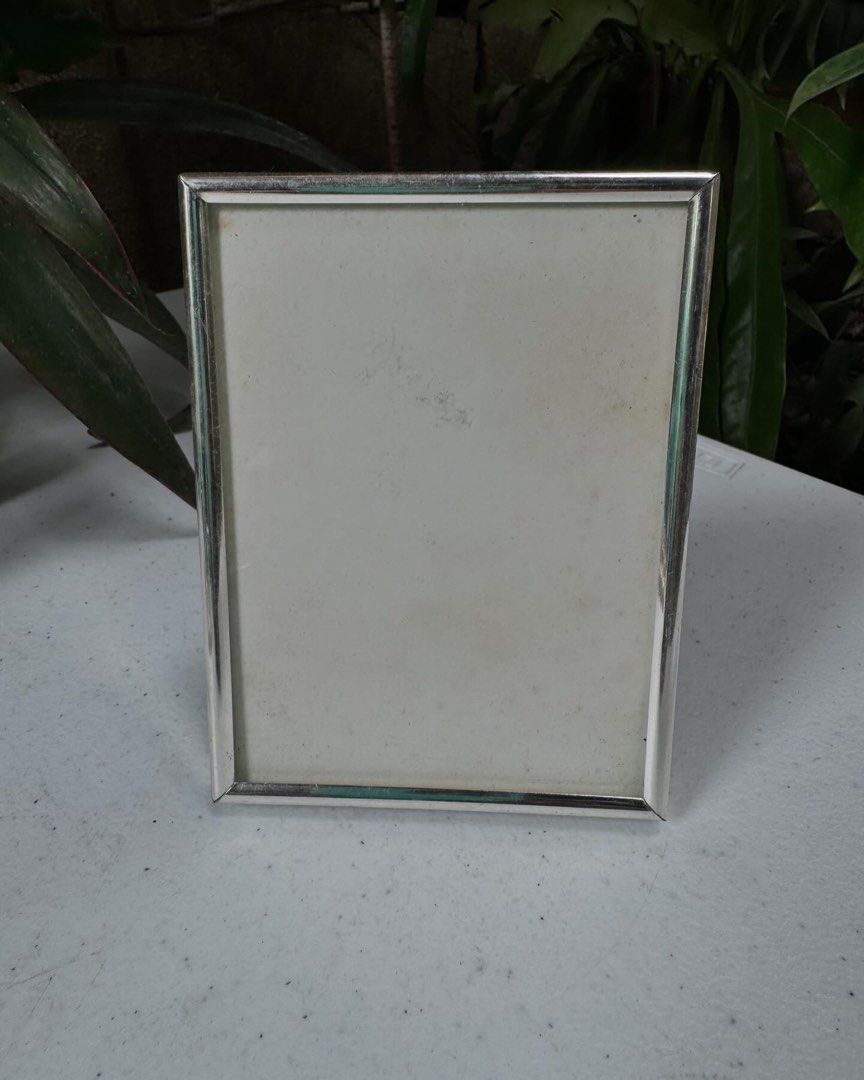 One piece silver picture frame (Category: Frames & Pictures) located in Davao. Submitted by parteawares2 (Listing ID 1326732567, Image 1). Description: One piece silver picture frame .