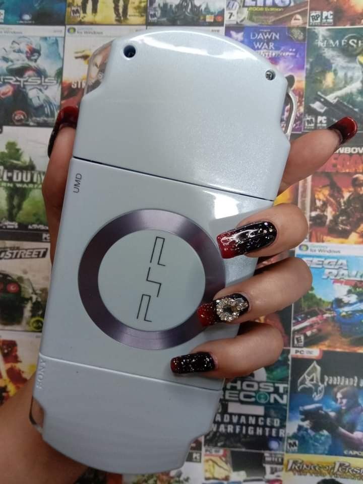 [PRE-ORDER] PSP V2 2000 SLIM MODEL (Category: PlayStation) located in Quezon City. Submitted by flybuy.22 (Listing ID 1326786741, Image 2). Description: .