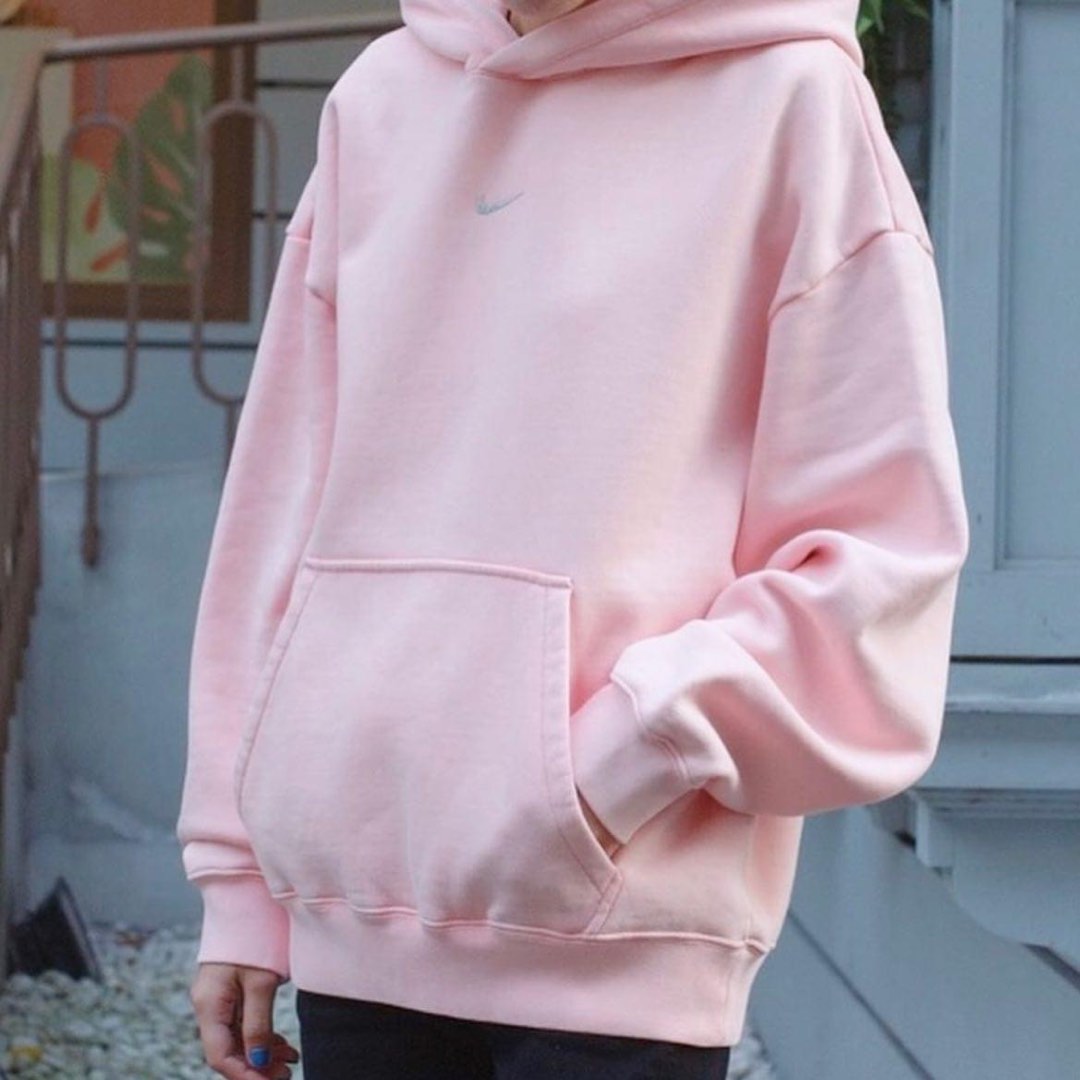RARE Nike x Olivia Kim Hoodie Men s Fashion Coats Jackets and Outerwear on Carousell