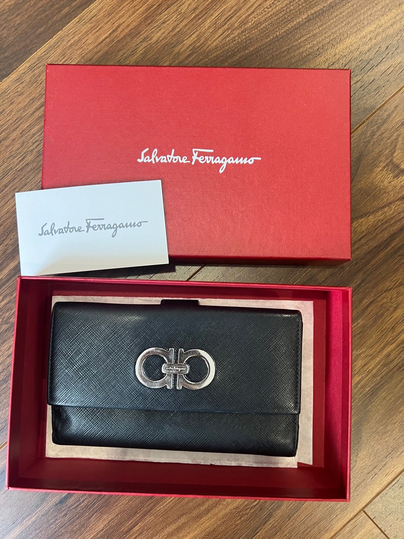 Salvatore ferragamo wallet womens top