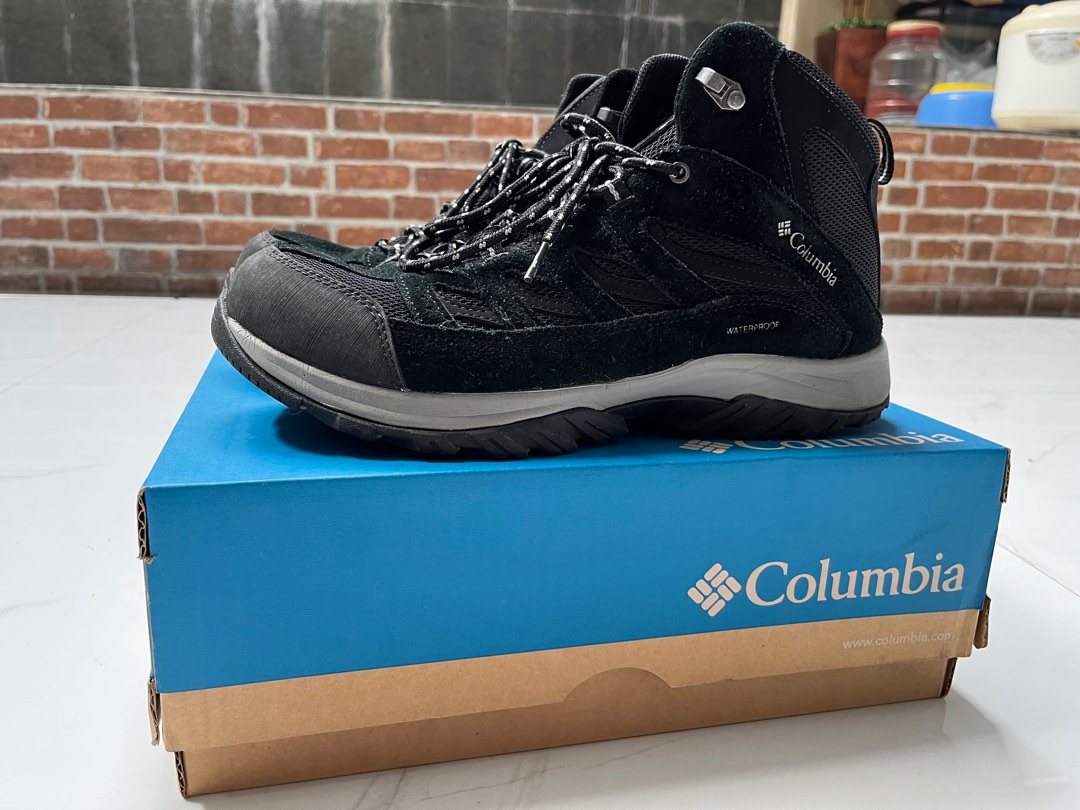 Sepatu Columbia Crestwood Mid Waterproof Hiking Pria