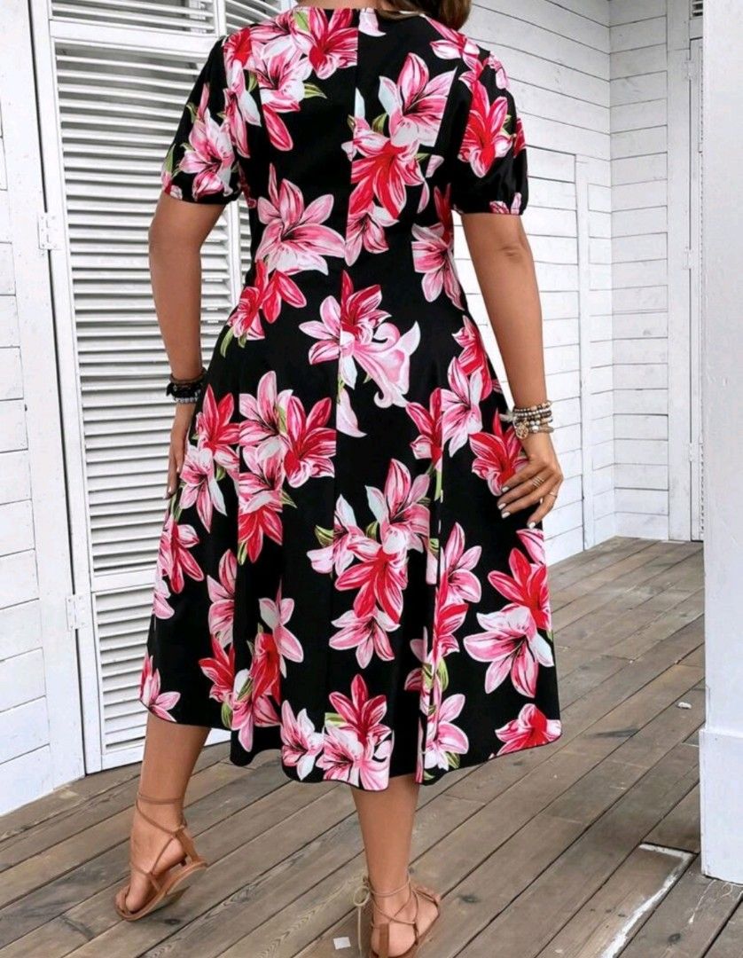 Shein Curve Plus Size Dress - 1XL, Women's Fashion, Dresses