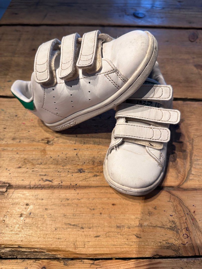 Stan smith taille 25 store