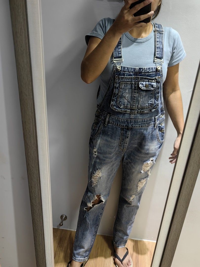Tattered Jumper Pants L 32 Women s Fashion Dresses Sets Jumpsuits on Carousell