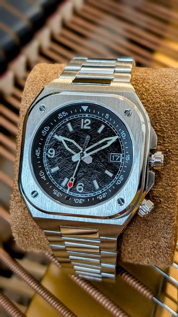 The B R meteorite MK2. automatic watch Seiko mod Men s Fashion Watches Accessories Watches on Carousell