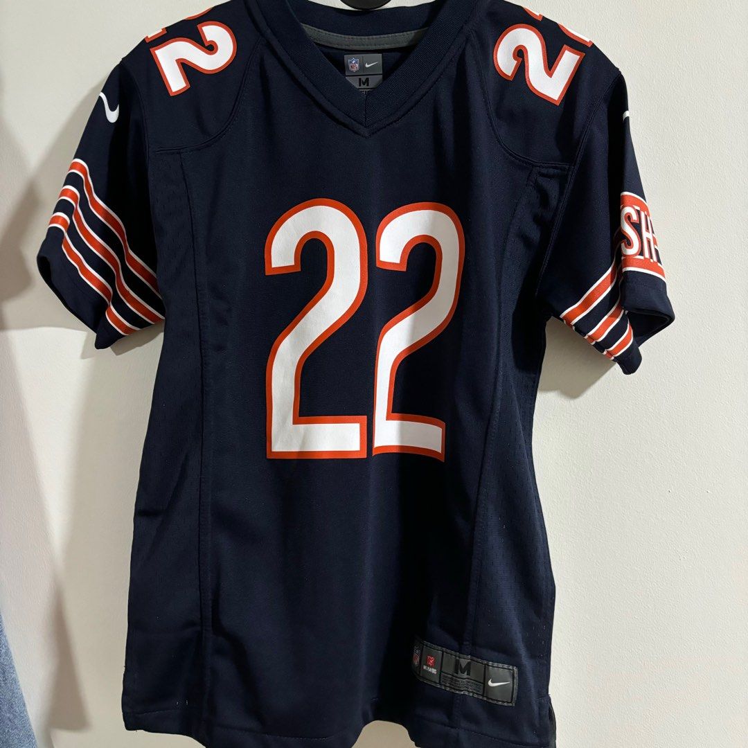 Thrifted chicago bears jersey vintage Women s Fashion Activewear on Carousell