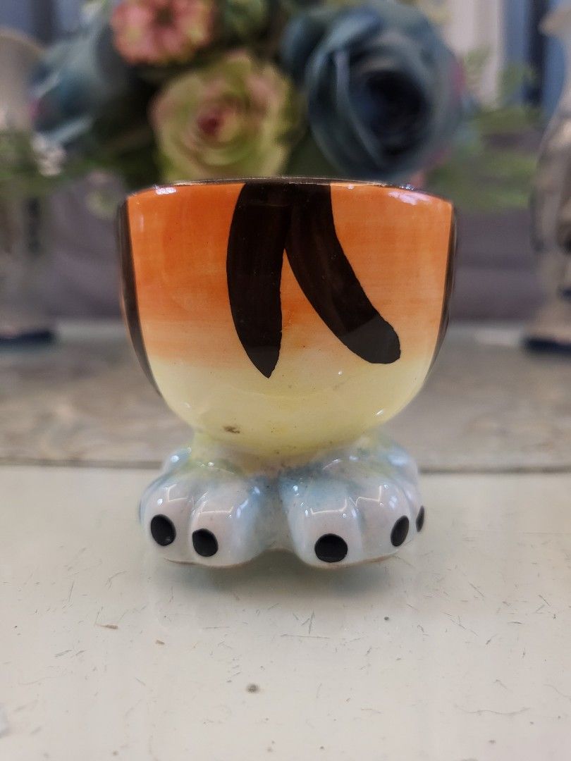 Tiger Embossed Ceramic Egg Cup (Category: Dinnerware & Cutlery) located in San Fernando. Submitted by jpmarketplace2023 (Listing ID 1326771149, Image 2). Description: 💚 All items are authentic from Japan. 💛 MOP: GCash (❌️ GCash Protect) 🩵 MOD: LBC only (❌️ S. Checkout, COD, COP) 💙 Meet-up: Vista Mall, San Fernando, Pampanga 💜 All items are on-hand. 🧡 First to pay gets the item first. ❤️ Breakable items are packed with care and caution. Sell