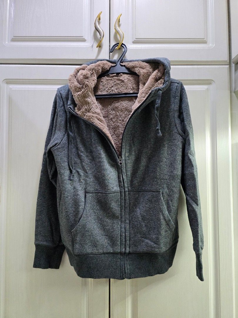 Uniqlo Fur Hoodie Jacket M Unisex Gray with Pockets Winter Women s Fashion Coats Jackets and Outerwear on Carousell