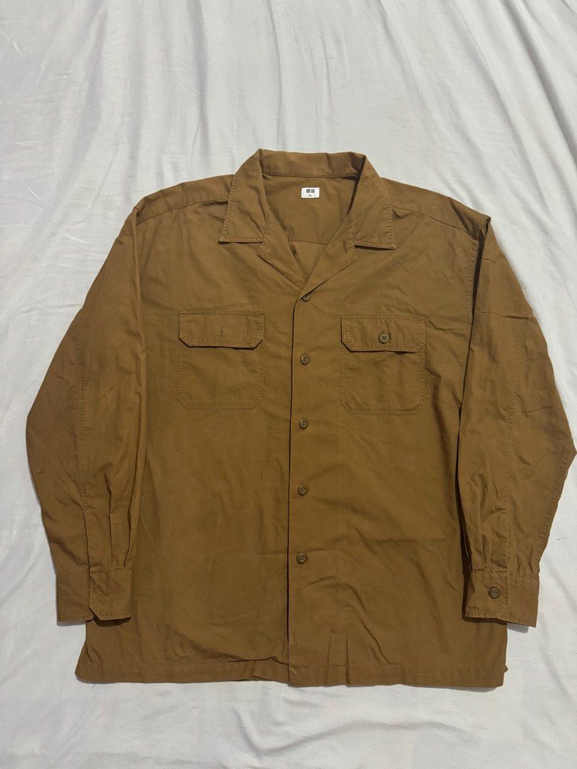 Uniqlo Longsleeves Double Pocket (Category: Coats, Jackets and Outerwear) located in Tuguegarao City. Submitted by louphi (Listing ID 1326757544, Image 3). Description: Uniqlo Longsleeves Double Pocket Like new condition Size XL 24x29.5 Color rate 9.5/10 Condition 10/10 No issues.
