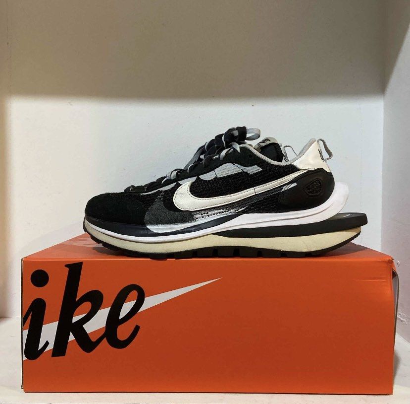 nike sacai used