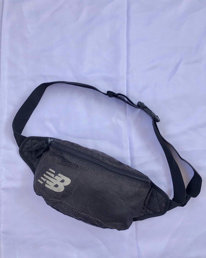 Waist Bag New Balance, Fesyen Pria, Tas Dompet Lainnya di