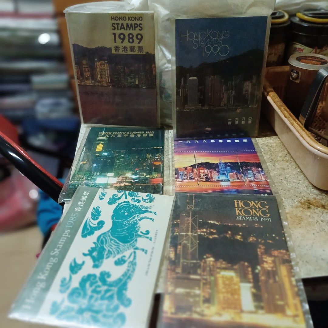 大量香港首日封 紀念郵票全年套摺 私人封 全批售 眼見咁多 自行判斷 唔包驗, 興趣及遊戲, 收藏品及紀念品, 郵票及印刷品 - Carousell