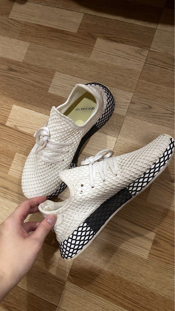 Adidas deerupt white on feet 2025