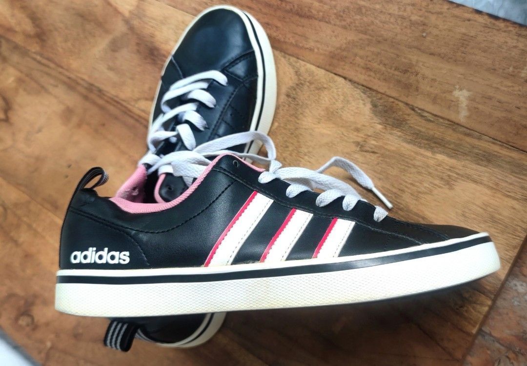 Shoes prolongeant adidas VS