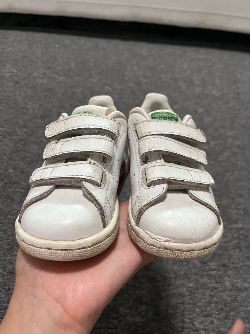 Adidas sam smith white velcro baby shoes