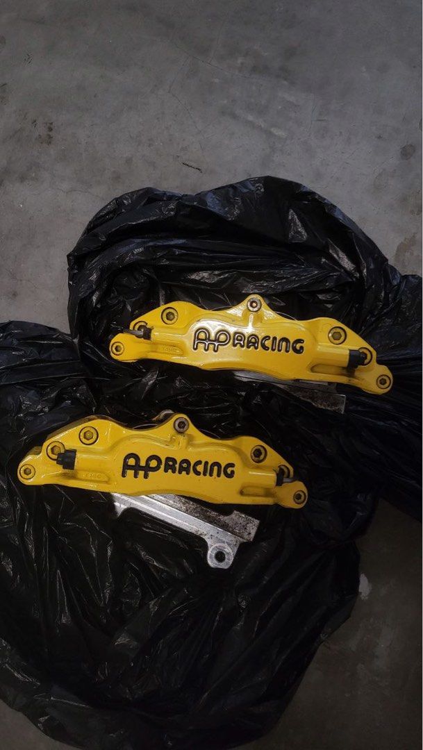 AP Racing CP5200 (4 pot) (Category: Accessories) located in Singapore. Submitted by intisaryaiche (Listing ID 1326847319, Image 3). Description: Used AP Racing CP5200 with floating bell. Condition is still good just need to buy new brake pads and rotors. PM for more info. Can nego..
