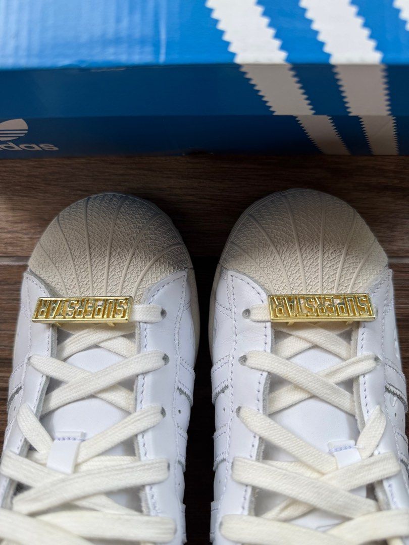 Authentic ADIDAS ORIGINALS Superstar Full Grain Leather Rare With Embossed Adidas Logo and Gold Badge in White Unisex Sneakers 3 Stripes Super Star