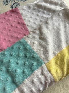 (Category: ) located in . Submitted by peachandmint (Listing ID 1326918421, Image 1). Description: .